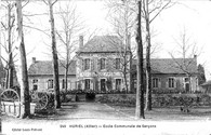 Ecole de Garcon 1900